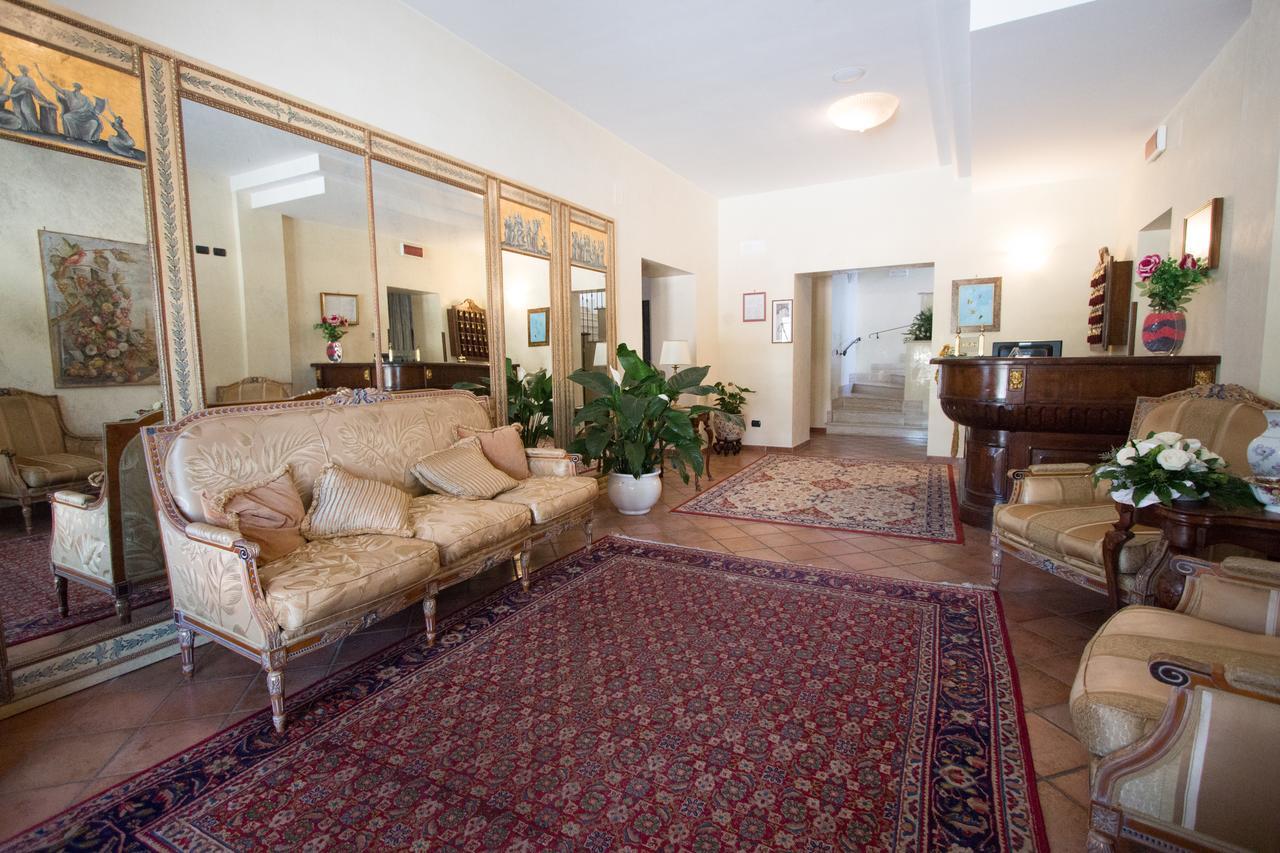 Hotel Olimpus Sora Zewnętrze zdjęcie